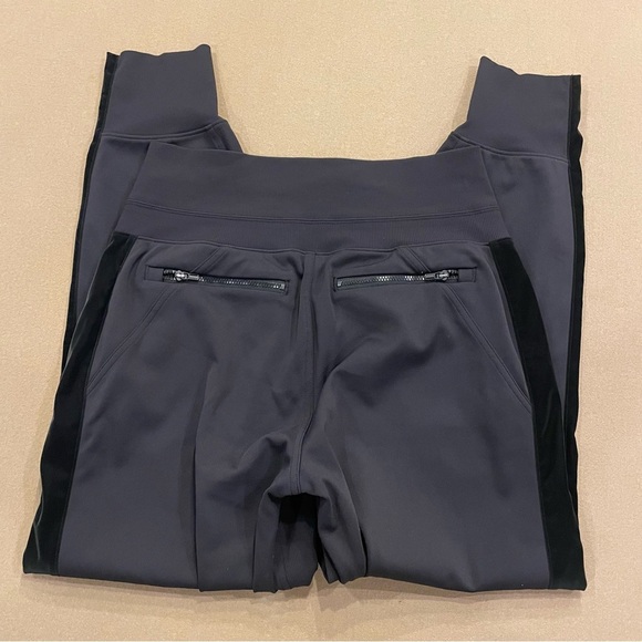 Women’s Athleta Venice Velvet Stripe Jogger Black Size Small - Picture 6 of 10